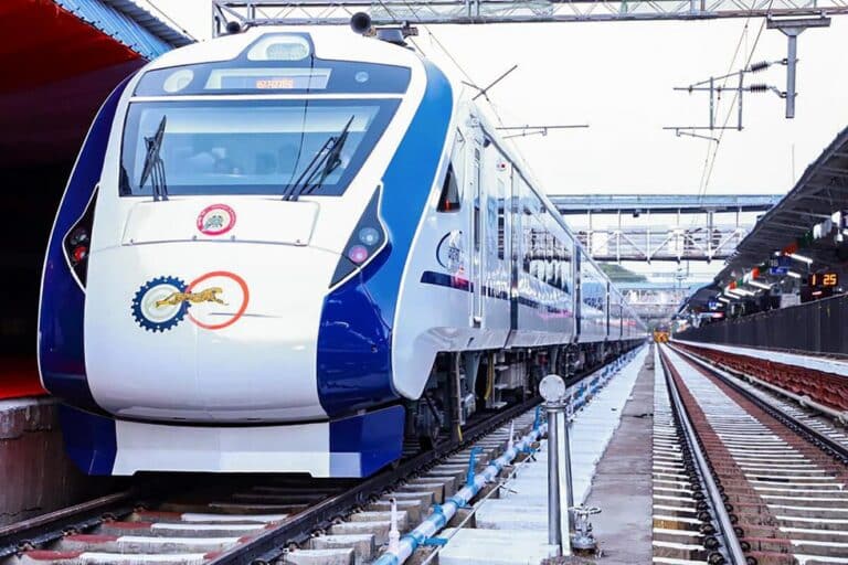 About Vande Bharat Express