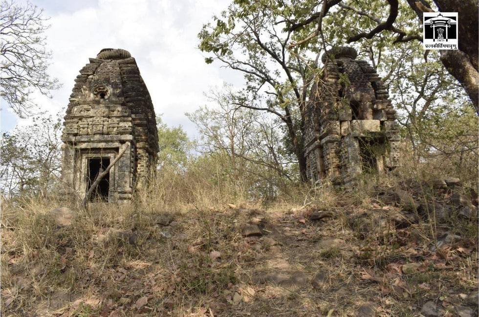 Buddhist caves in Bandhavgarh Tiger Reserve