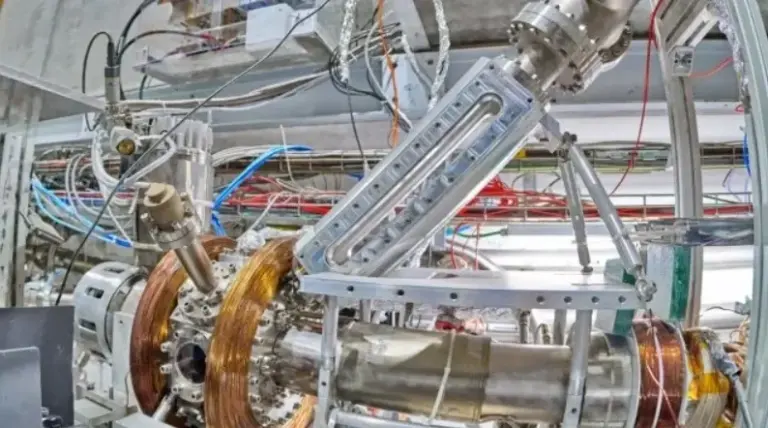 CERN scientists carry out laser cooling of Positronium