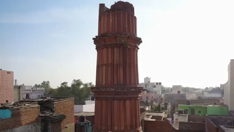 Hastsal Minar