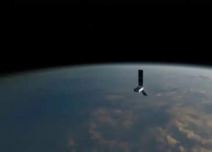 Tiny satellite to measure heat lost from Earth’s poles