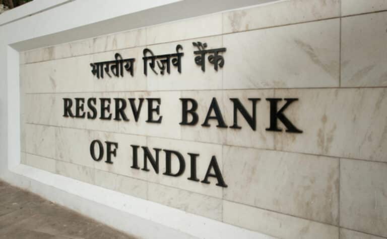 RBI’s Concerns on Slow Deposit Growth