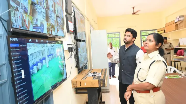 Centre Amends Rule to Restrict Access to Poll Documents