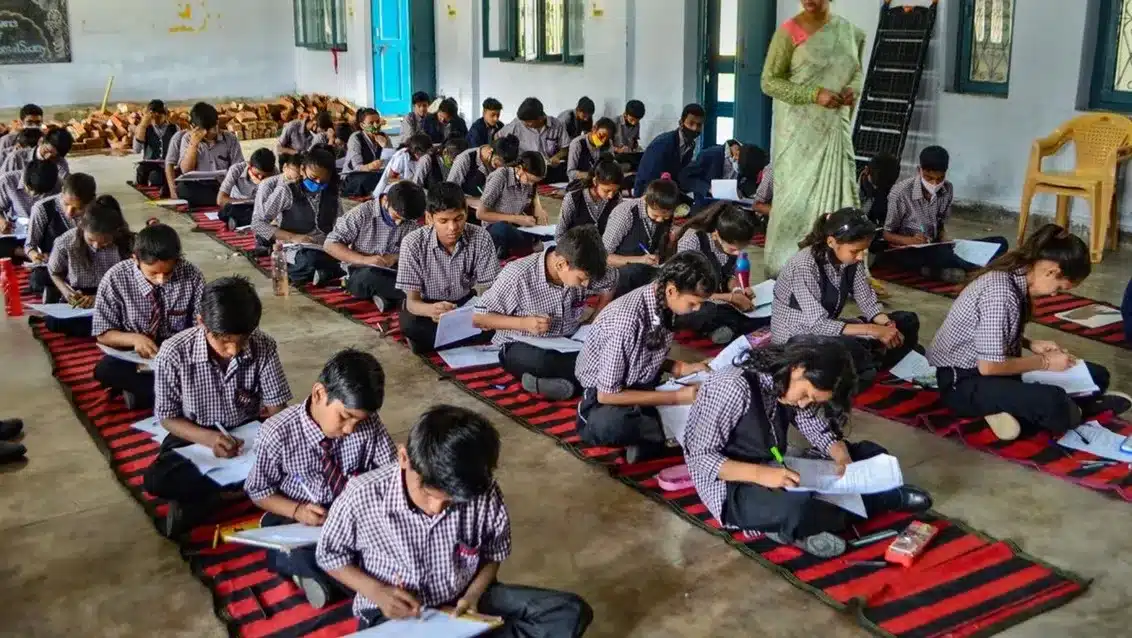 Understanding the Rollback of India’s No-Detention Policy: Reasons and Impact