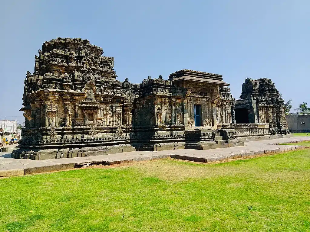 Kasivisvesvara temple