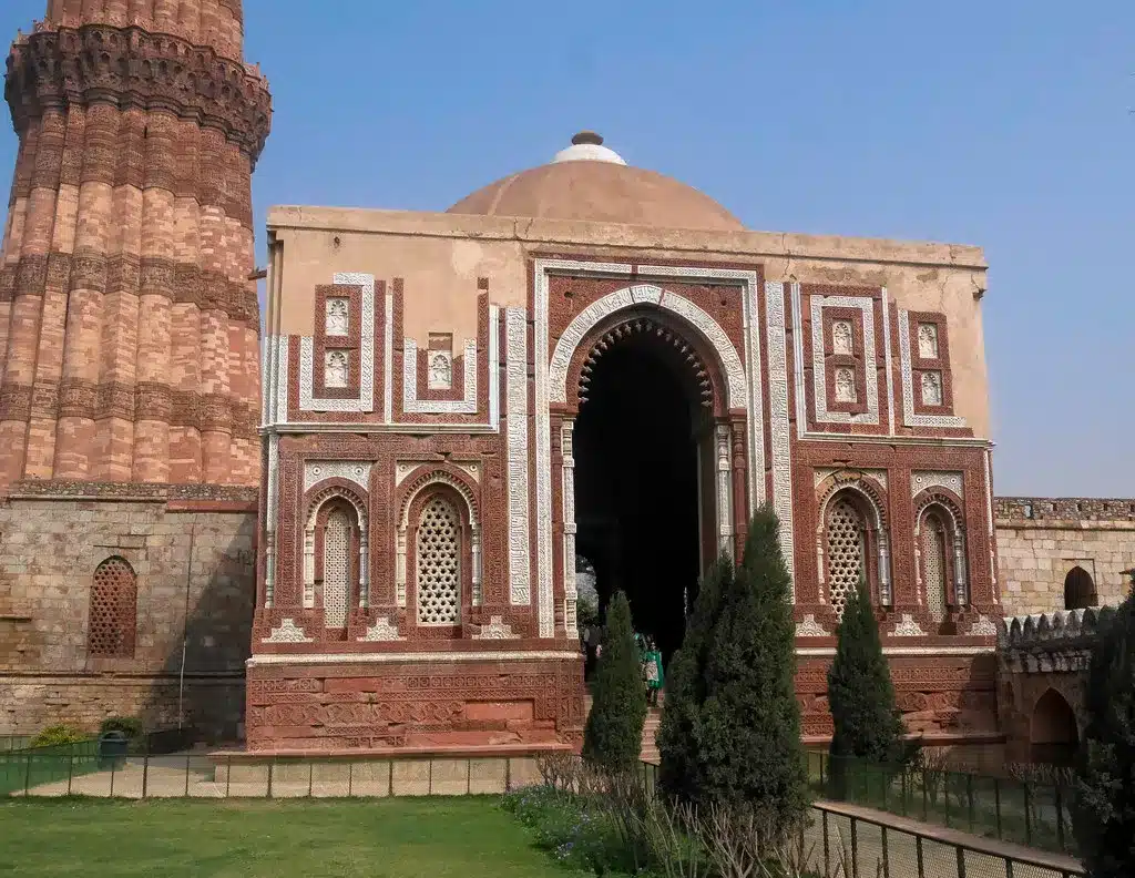 Alai Darwaza in Qutub Minar complex, Delhi