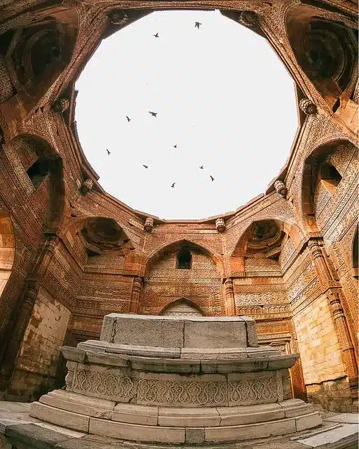 Iltutmish Tomb in Qutub Minar complex, Delhi